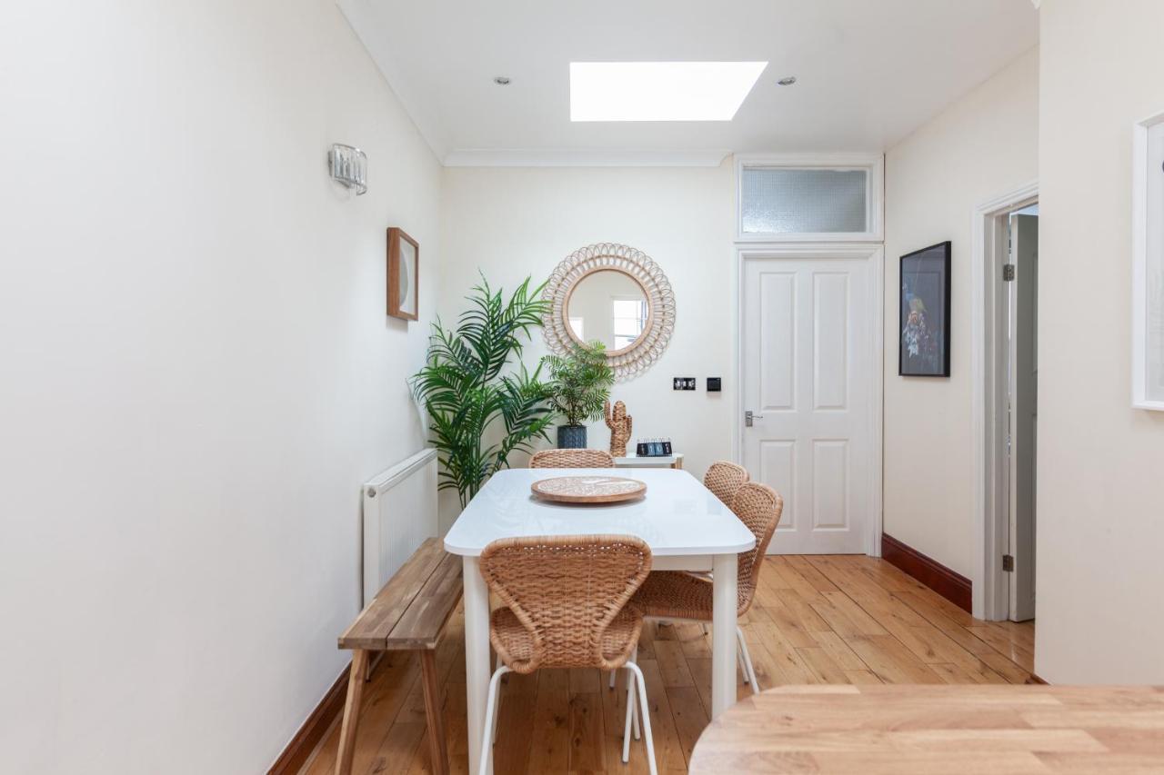 Kensington Nest Serviced House Londra Exterior foto